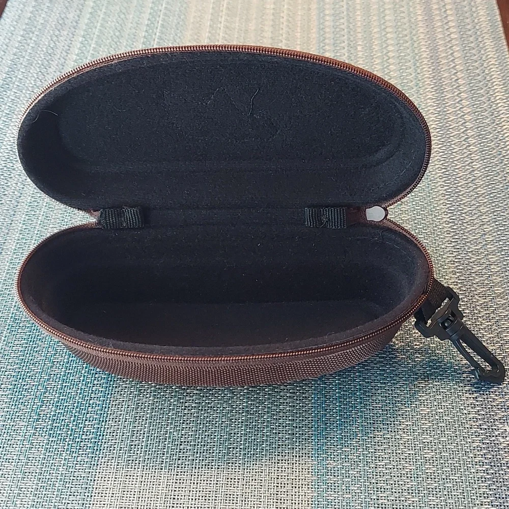 Maui Jim Semi-Hard Sunglasses Case Zip w/caribiner attached - LIKE NEW!